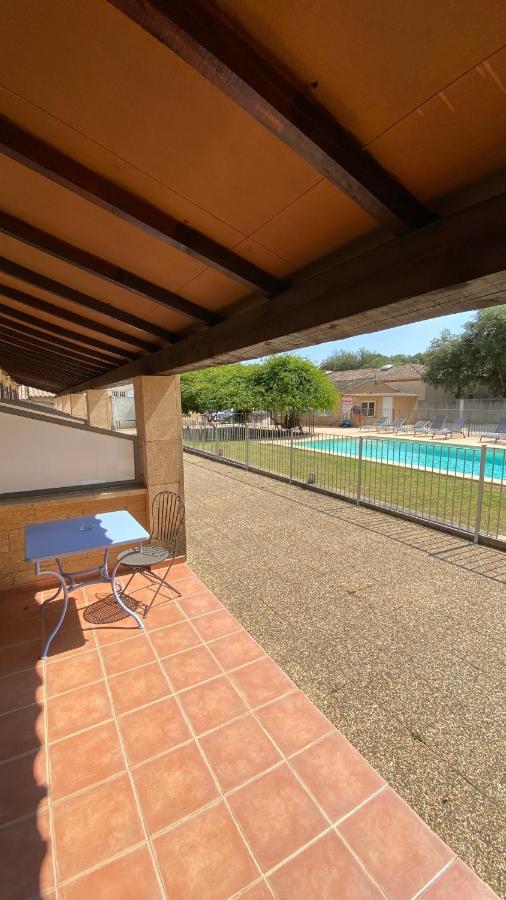 Appartements " Le Clos De La Cerisaie" Castillon-du-Gard Buitenkant foto